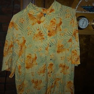 Hawaiian Puritan Casual & comfortable button down